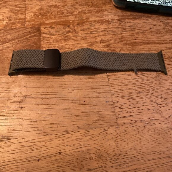 Apple Watch Army Green Watch Band New 40mm - Picture 1 of 1